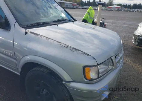 2001 Isuzu Rodeo Ls 3.2L/Ls 3.2L V6/Lse 3.2L V6/S/S 3.2L V6 z USA, uszkodzony, nr VIN 4S2DM58W914342847